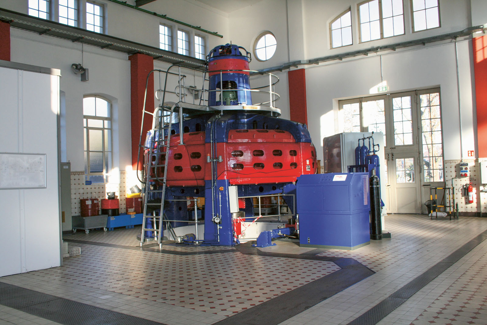 Lange Nacht der Museen Stuttgart - Wasserkraftwerk Untertürkheim Kaplanturbine